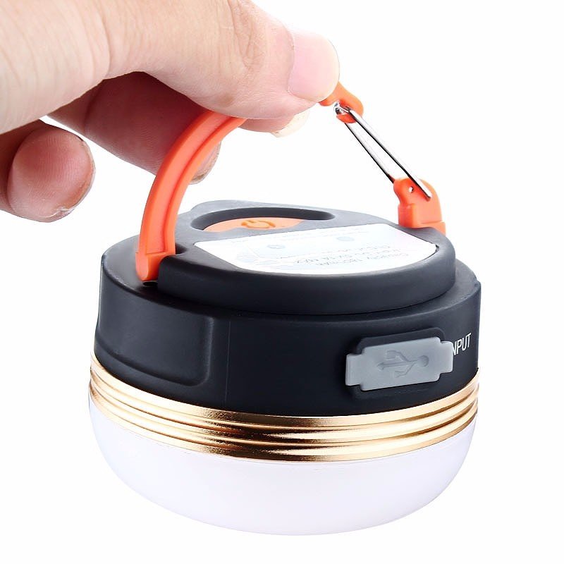 Kompakte LED Camping Lampe mit Akku und USB Aufladung für Outdoor-Abenteuer